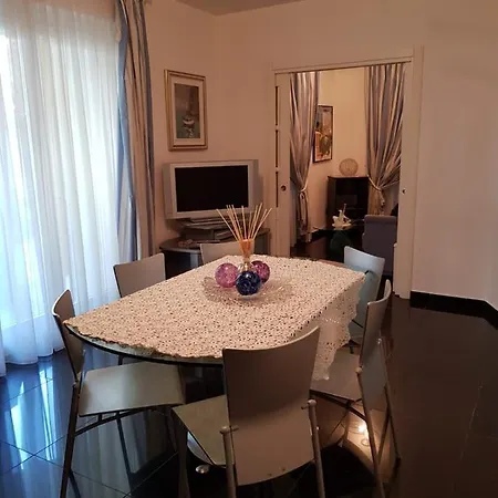 Alloggio Baci * Sanremo